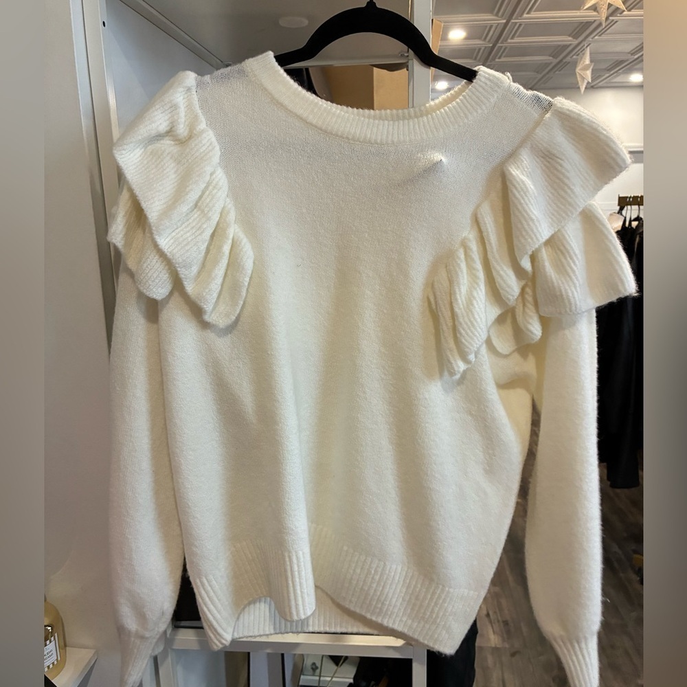 Cece white ruffle sleeve sweater size small